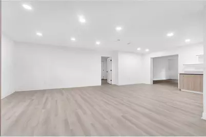 [Address not provided], Zephyrhills, FL 33542 - Photo 8