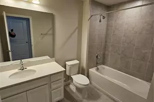 19051 Pebble Wood Ln, Spring Hill, FL 34610 - Photo 16