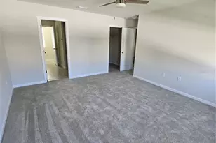 19051 Pebble Wood Ln, Spring Hill, FL 34610 - Photo 20