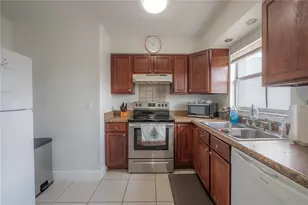 7210 N Manhattan Ave, Tampa, FL 33614 - Photo 10