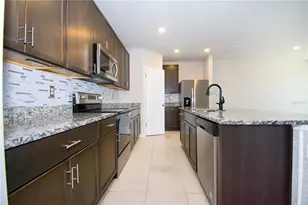 3067 Forrest Plum Ct, Zephyrhills, FL 33540 - Photo 14