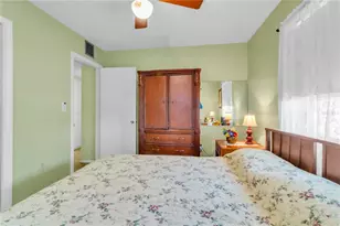 735 Torrey Pines Ave, Sun City Center, FL 33573 - Photo 20