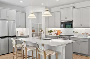 9248 Derbyshire Dr, Parrish, FL 34219 - Photo 4