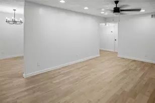 7604 Camarina Calle, Tampa, FL 33615 - Photo 20