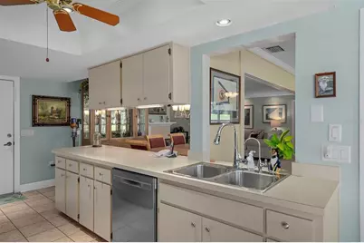 7167 Crown Oaks Drive, Spring Hill, FL 34606 - Photo 20