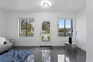 90 Columbia Dr, Tampa, FL 33606 - Photo 6