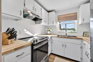3575 Gulf Blvd, Saint Pete Beach, FL 33706 - Photo 12