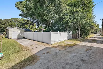 4030 3rd Avenue N, Saint Petersburg, FL 33713 - Photo 18