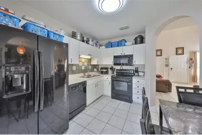 8446 Quarter Horse Drive, Riverview, FL 33578 - Photo 10