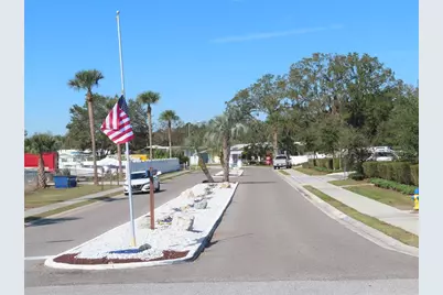 35103 Jade Drive, Zephyrhills, FL 33541 - Photo 10