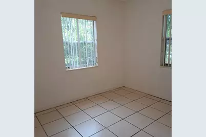627 61st Avenue S, Saint Petersburg, FL 33705 - Photo 26