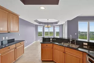 10851 Mangrove Cay Ln NE, Saint Petersburg, FL 33716 - Photo 12