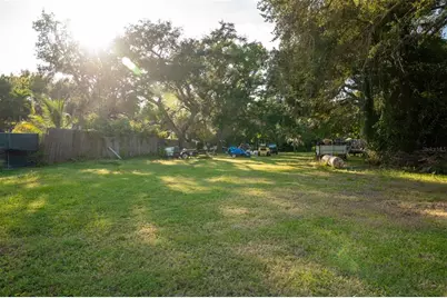 6027 98th Way N, Saint Petersburg, FL 33708 - Photo 8