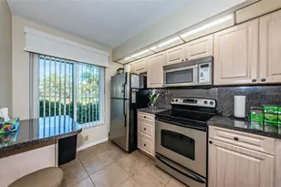 6287 Bahia Del Mar Cir, Saint Petersburg, FL 33715 - Photo 4