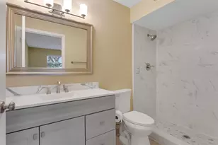 9481 Highland Oak Dr, Tampa, FL 33647 - Photo 18