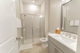 5351 Bridge St, Tampa, FL 33611 - Photo 12