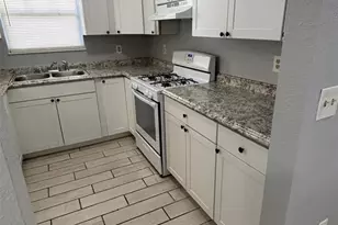 717 W Silver Springs Pl, Ocala, FL 34475 - Photo 14