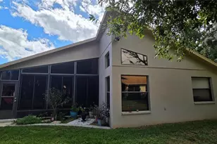 11415 Kingstree Ct, Spring Hill, FL 34609 - Photo 12