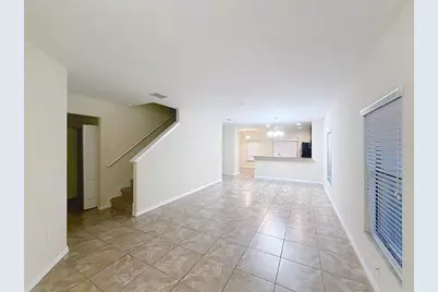 20013 Satin Leaf Avenue, Tampa, FL 33647 - Photo 2