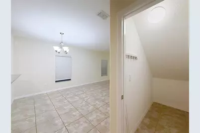 20013 Satin Leaf Avenue, Tampa, FL 33647 - Photo 8