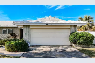 10340 Monarch Drive, Largo, FL 33774 - Photo 4