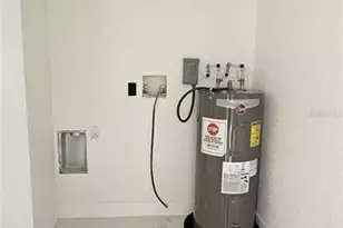 1506 E Poinsettia Ave, Tampa, FL 33612 - Photo 20