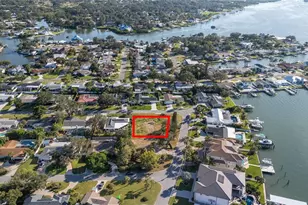 417 Harbor View Ln, Largo, FL 33770 - Photo 4