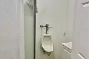 3716 N 32nd St, Tampa, FL 33610 - Photo 18