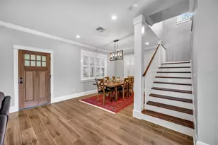 319 W Giddens Ave, Tampa, FL 33603 - Photo 4