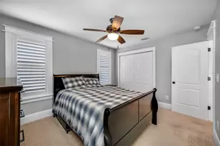 319 W Giddens Ave, Tampa, FL 33603 - Photo 12