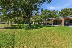 2506 Hawk Griffin Rd, Plant City, FL 33565 - Photo 42