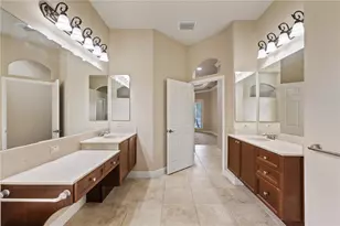 3015 Lynwood Ct, Land O Lakes, FL 34638 - Photo 14