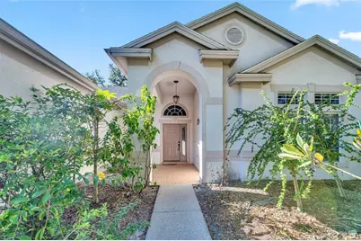 10218 Shadow Branch Drive, Tampa, FL 33647 - Photo 6