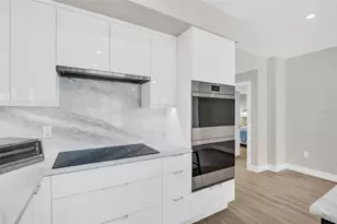 1 Beach Dr SE, Saint Petersburg, FL 33701 - Photo 8