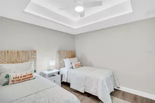 1 Beach Dr SE, Saint Petersburg, FL 33701 - Photo 32