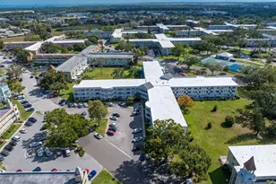 2429 Ecuadorian Way, Clearwater, FL 33763 - Photo 24