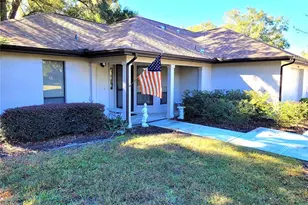 6018 W Bromley Cir, Crystal River, FL 34429 - Photo 2