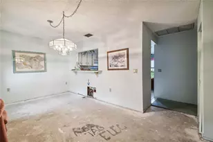 103 Lakeside Colony Dr, Tarpon Springs, FL 34689 - Photo 2