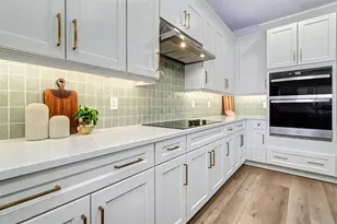 9936 Key Haven Rd, Seminole, FL 33777 - Photo 14