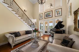 211 Poinciana Ln, Largo, FL 33770 - Photo 8