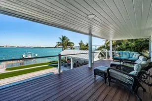 297 1st St W, Saint Petersburg, FL 33715 - Photo 22