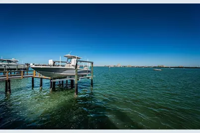 297 1st Street W, Saint Petersburg, FL 33715 - Photo 86