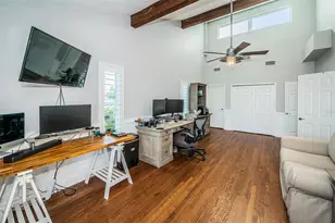 297 1st St W, Saint Petersburg, FL 33715 - Photo 62