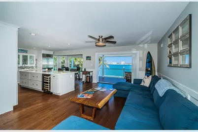 297 1st Street W, Saint Petersburg, FL 33715 - Photo 30