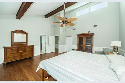 297 1st Street W, Saint Petersburg, FL 33715 - Photo 56