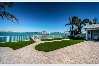 297 1st Street W, Saint Petersburg, FL 33715 - Photo 80