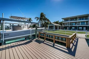 297 1st St W, Saint Petersburg, FL 33715 - Photo 90