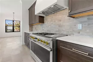 411 Tennessee Ave, Crystal Beach, FL 34681 - Photo 4