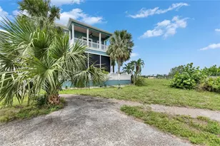 6512 Simone Shores Cir, Apollo Beach, FL 33572 - Photo 54