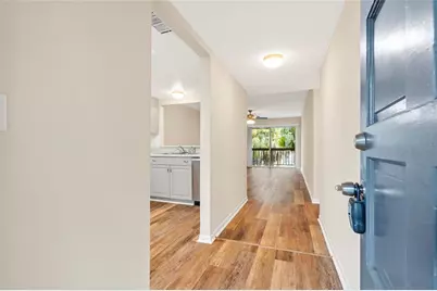 6336 Newtown Circle #B3, Tampa, FL 33615 - Photo 4